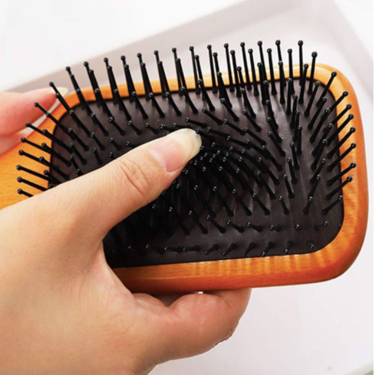 ANTIDOTE Wood Hair Brush